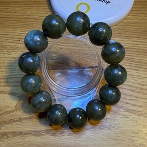 Laborite beads! Gorgeous omg! Makes it a bracelet or unfold the creativity!